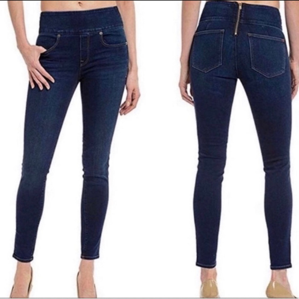 SPANX Signature High-Rise Skinny Jeans